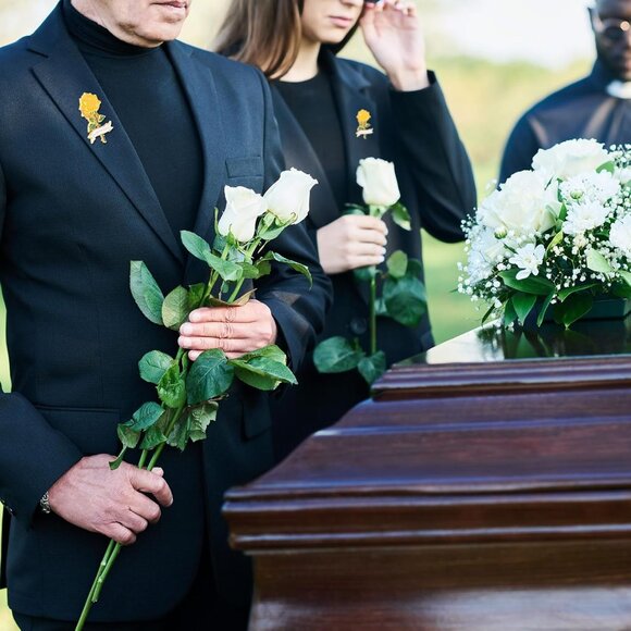 Womens Yellow Alloy Enamel Rose Pin for Funeral Memorial Day Remembrance, 50 pcs - Picture 6 of 6